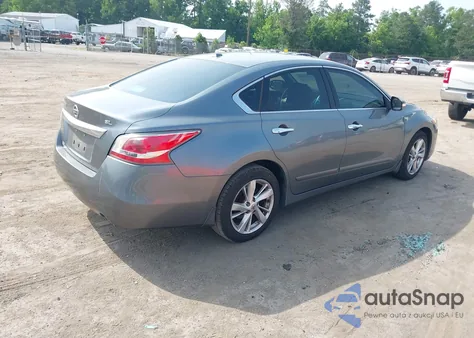 2015 Nissan Altima 2.5 Sl z USA, uszkodzony, nr VIN 1N4AL3AP4FC230548